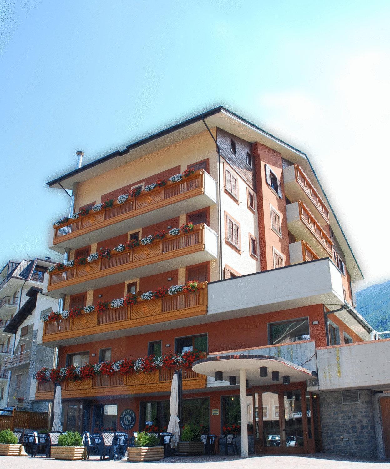 Hotel Derby Aprica Eksteriør billede