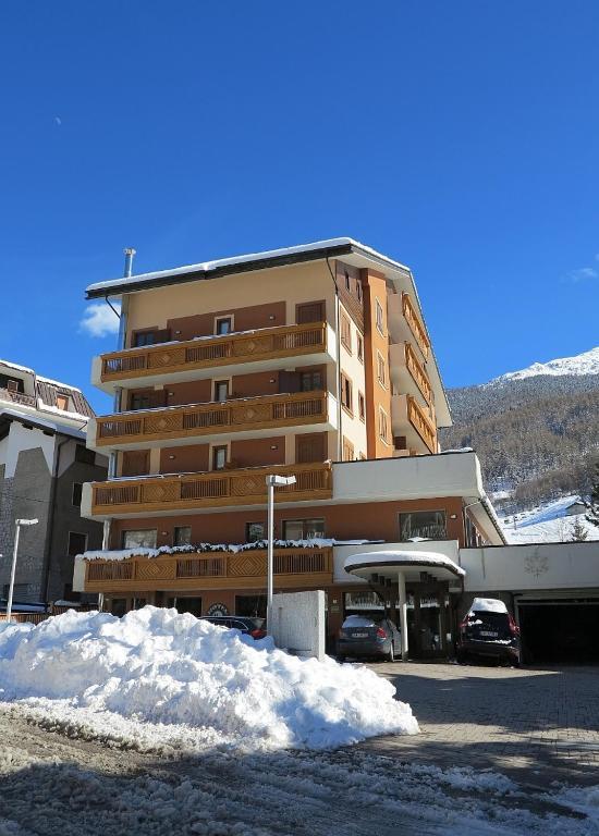 Hotel Derby Aprica Eksteriør billede